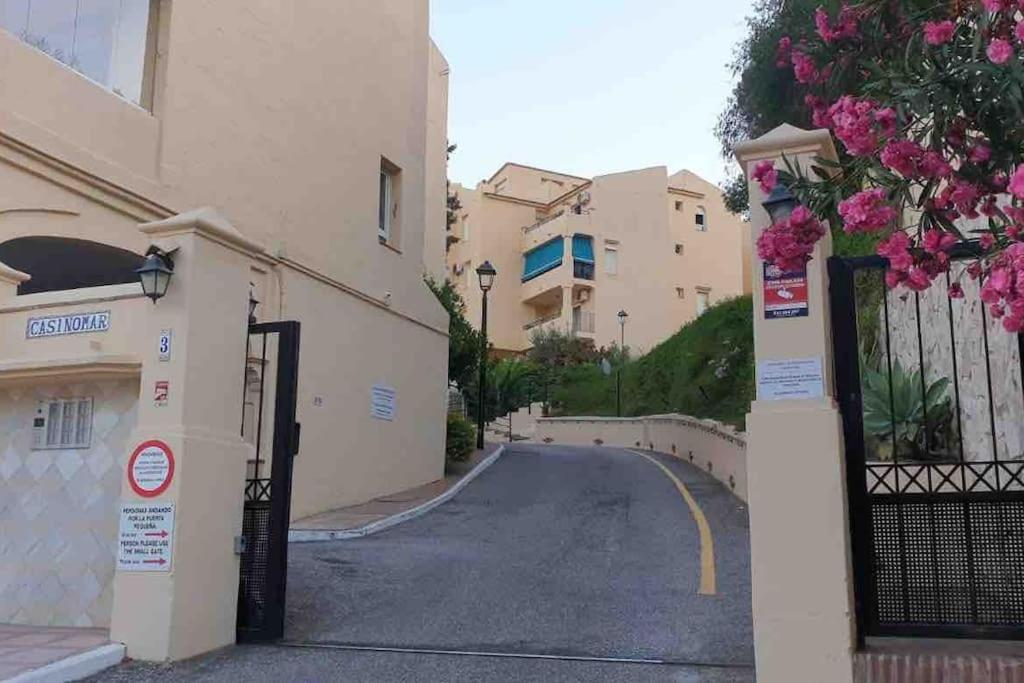 Ferienwohnung Ocean Casino Benalmádena Exterior foto